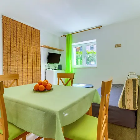 2-bdr With Shared Garden 3 Min Walk To 公寓 斯普利特